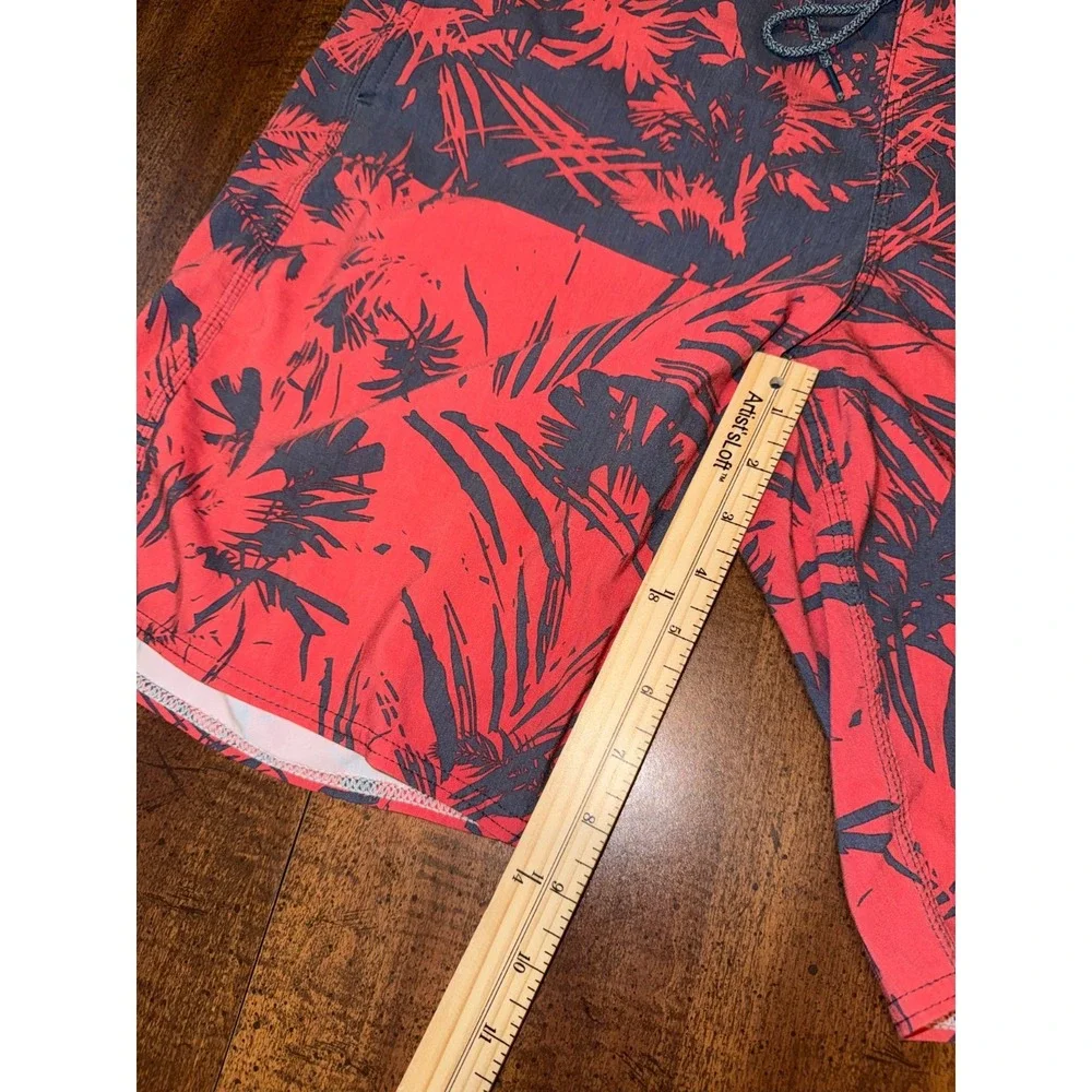 O'neill Board Shorts Mens 32 Striped Red Tropical Beach Swim Trunks Pool Party